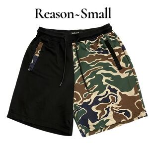 Reason~Small‎ Camo Shorts
